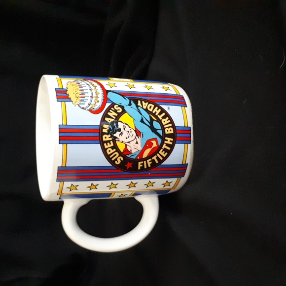 DC Comics Superman mug - Picture 2 of 5